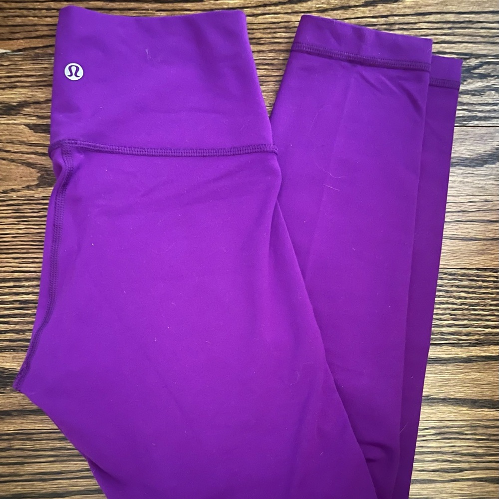 Lululemon 25inch purple Align leggings